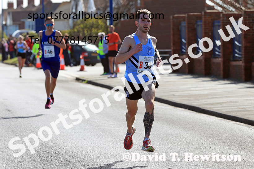 Senior mens Northern 12 Stage Road Relay, 2025 Northern 12 and 6 Stage Road Relays and Junior 5k, Redcar. Photo: David T. Hewitson/Sports for All Pics
